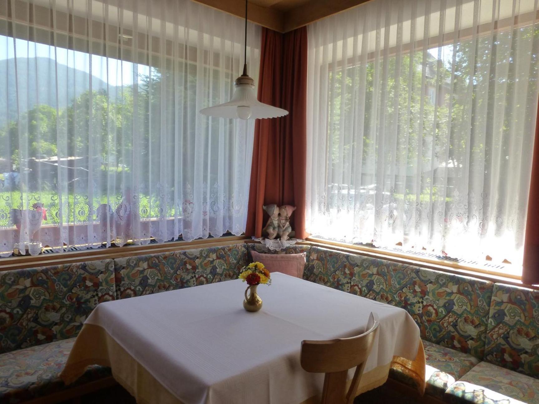 ドッビアーコ Garni Helfer Bed & Breakfast エクステリア 写真
