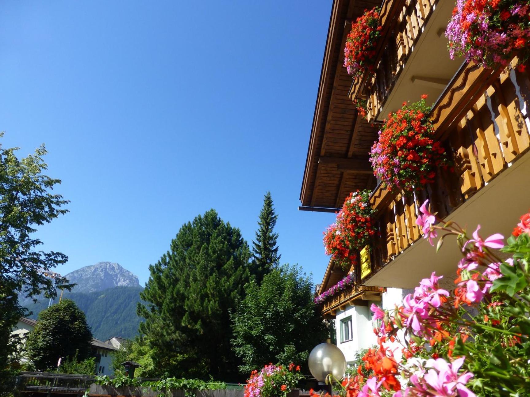 ドッビアーコ Garni Helfer Bed & Breakfast エクステリア 写真